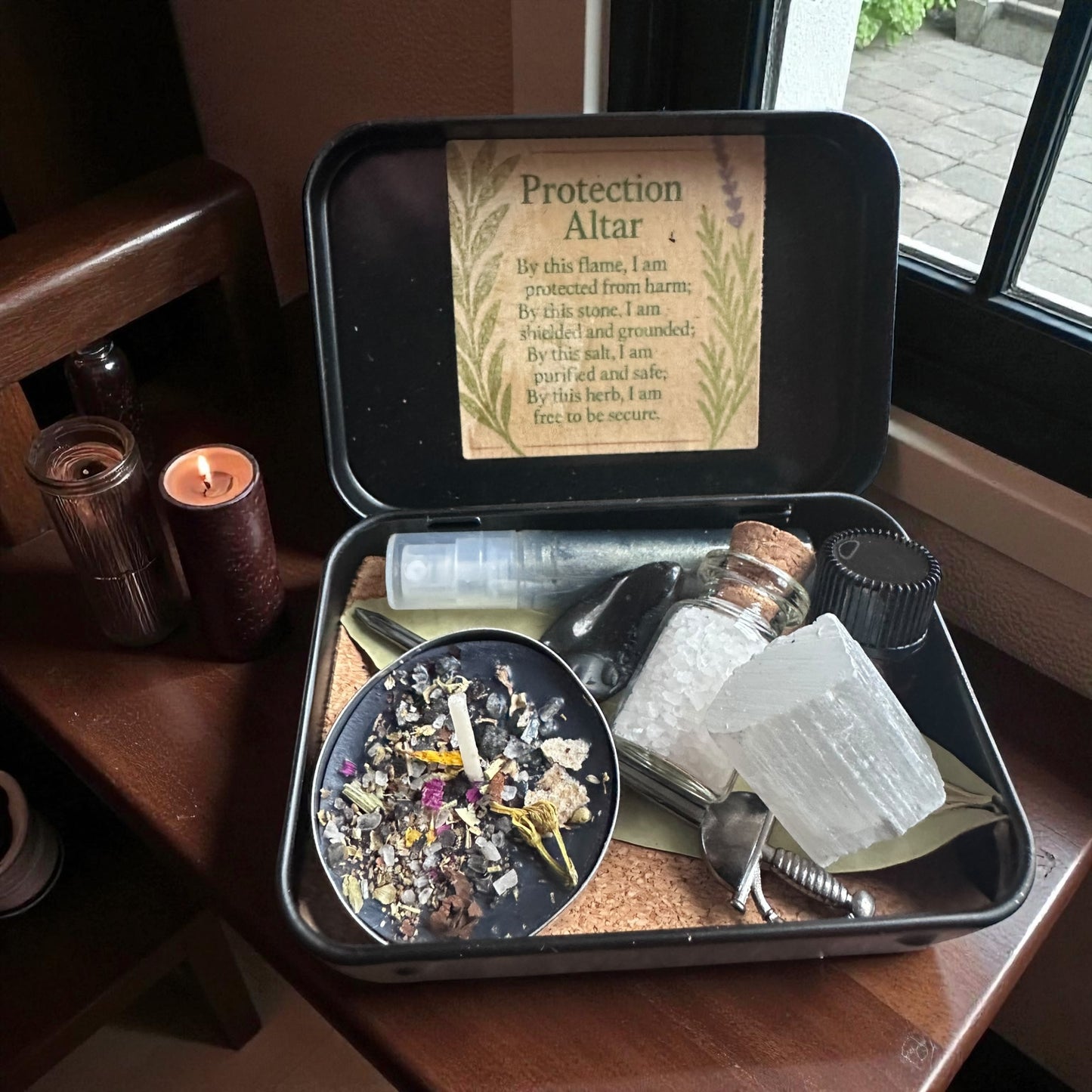 Protection Travel Altar Tin