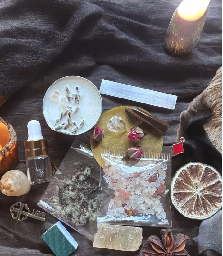 TRAVEL ALTAR TIN Mystery tin hinged metal tin Box Kits Witch Spell Kit Baby Witch Gift smudge spray