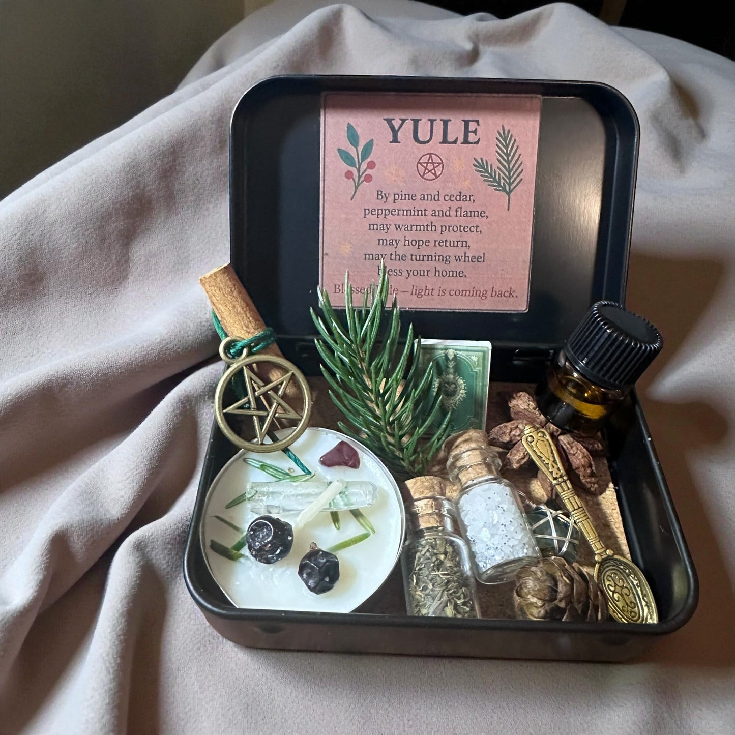 Yule Altar Tin