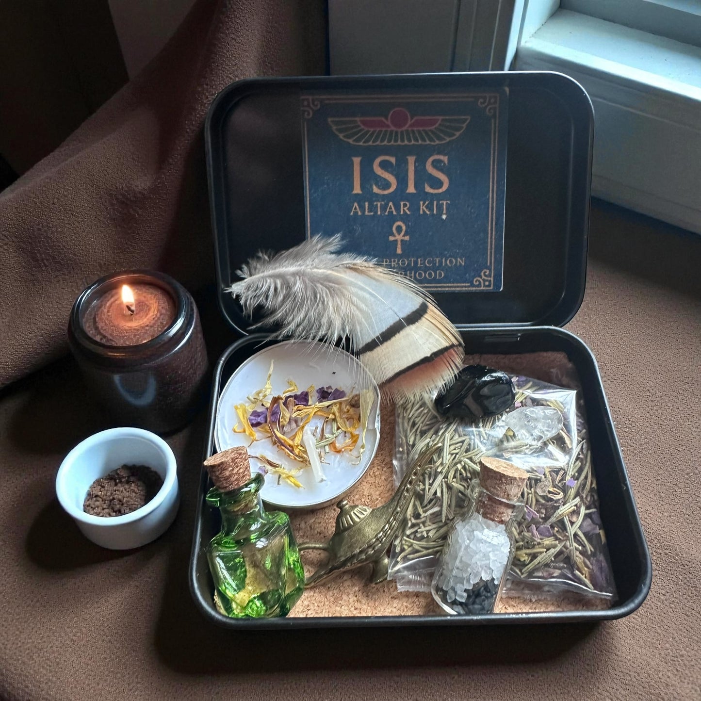 Isis Travel Altar Tin - Goddess Ritual Set