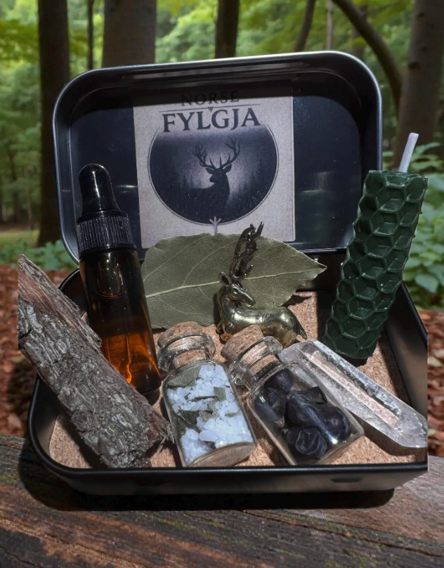 Norse Spirit Animal Tin - Mystery Altar Box