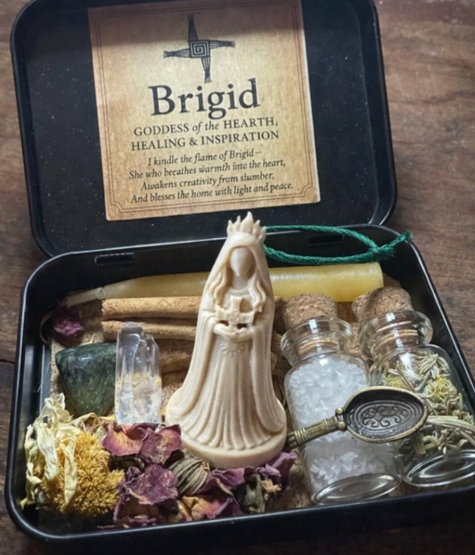 Brigid Altar Tin, Pocket Altar Tin
